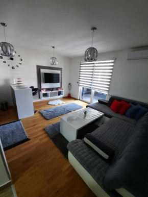Apartman Bulevar Sarajevo - FREE PARKING